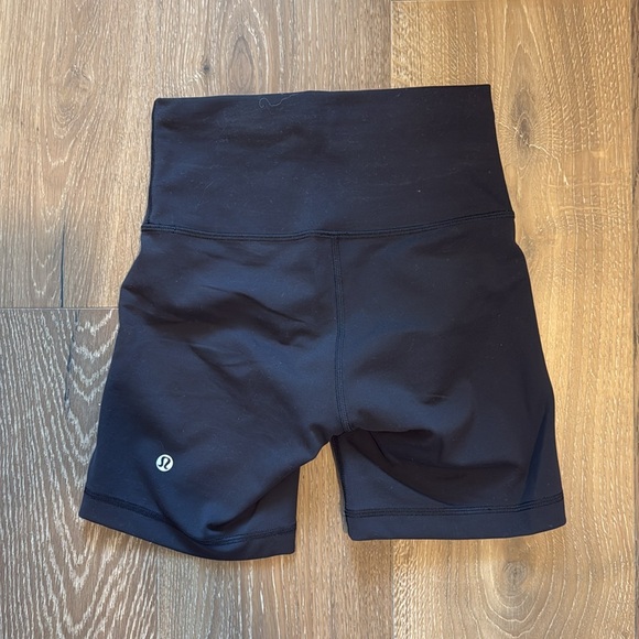 Lululemon Align Short - Picture 3 of 4